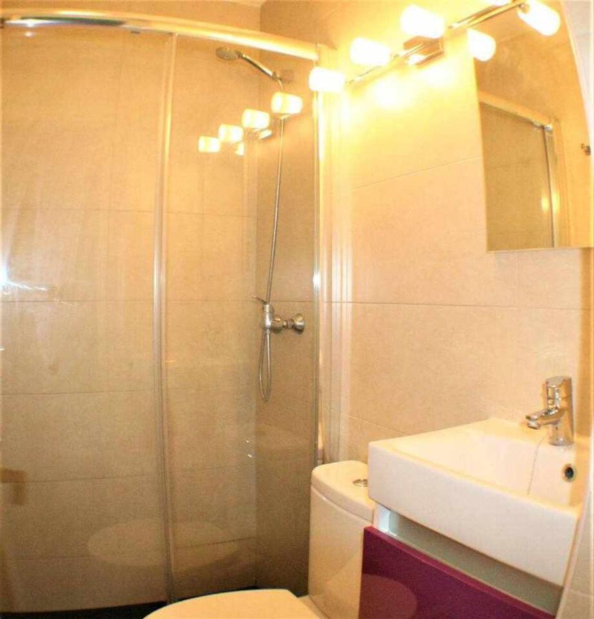 Apartamento cercano a Madrid Rio céntrico Nuevo Esterno foto