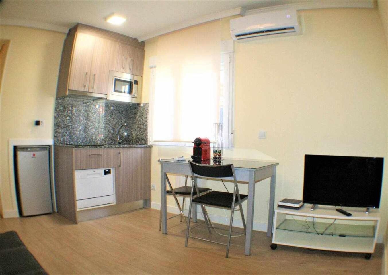 Apartamento cercano a Madrid Rio céntrico Nuevo Esterno foto